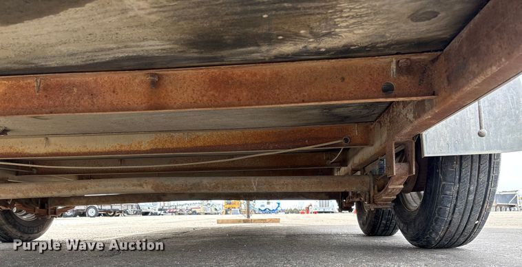 image for item FB3029 2005 Doolittle enclosed cargo trailer