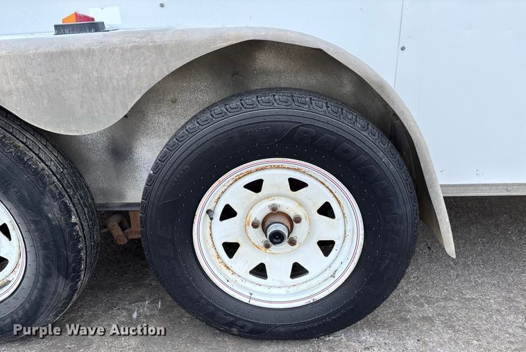 image for item FB3029 2005 Doolittle enclosed cargo trailer