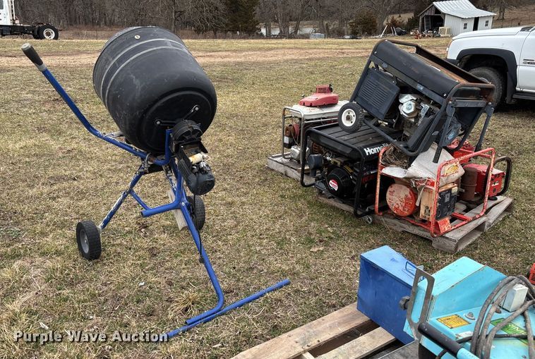 image for item FB3044 Tools