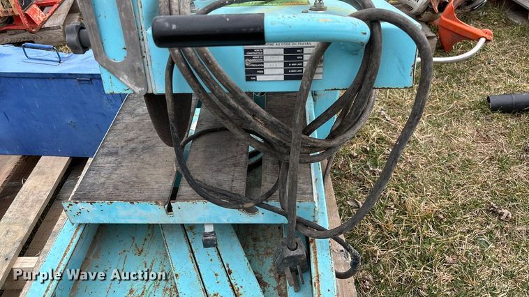 image for item FB3046 Tools