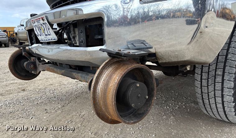 image for item FB3085 2019 Ford F350 Crew Cab pickup truck