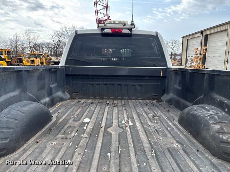 image for item FB3085 2019 Ford F350 Crew Cab pickup truck