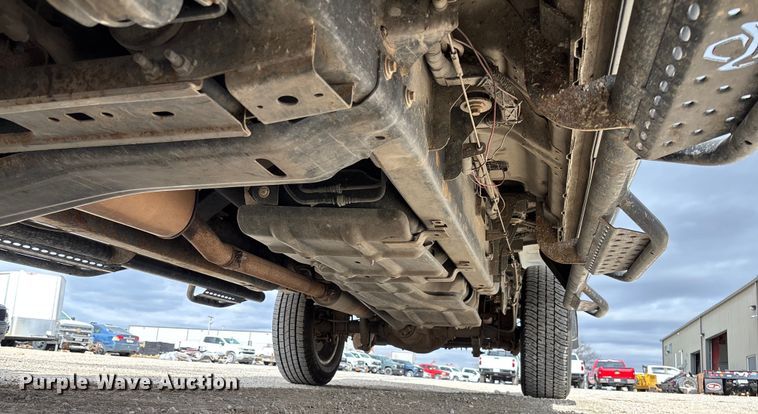 image for item FB3085 2019 Ford F350 Crew Cab pickup truck