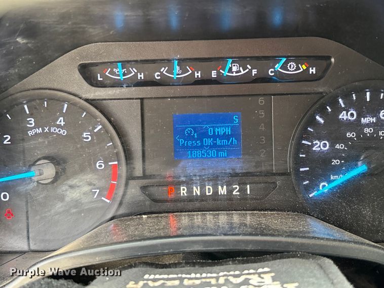 image for item FB3085 2019 Ford F350 Crew Cab pickup truck