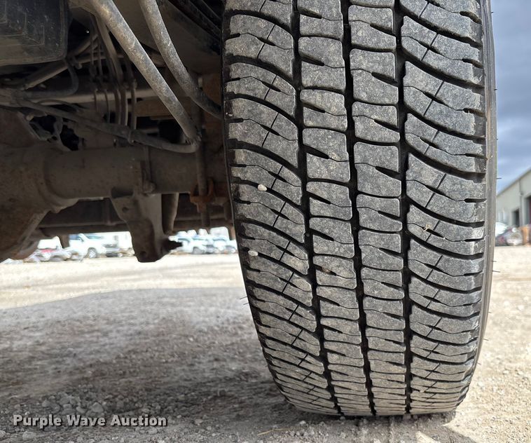 image for item FB3085 2019 Ford F350 Crew Cab pickup truck