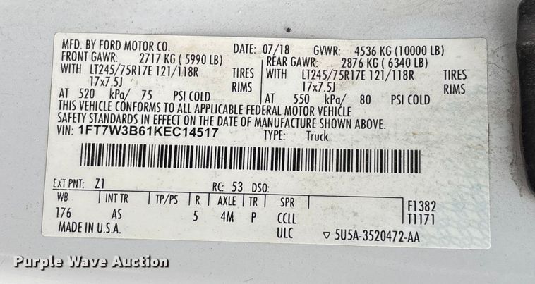 image for item FB3085 2019 Ford F350 Crew Cab pickup truck