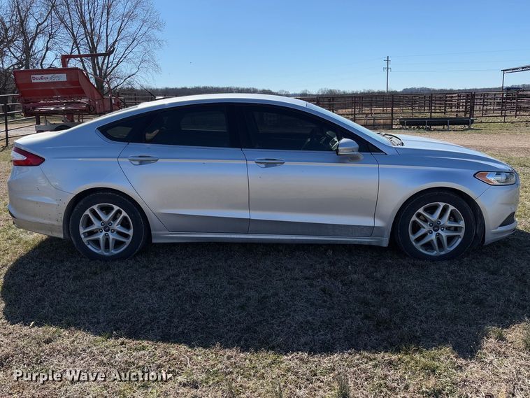 image for item FB3107 2016 Ford Fusion SE 