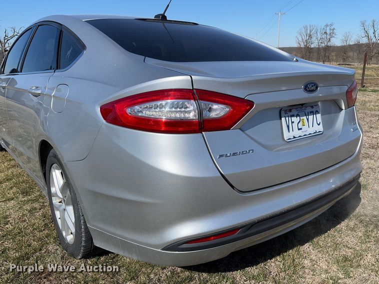 image for item FB3107 2016 Ford Fusion SE 