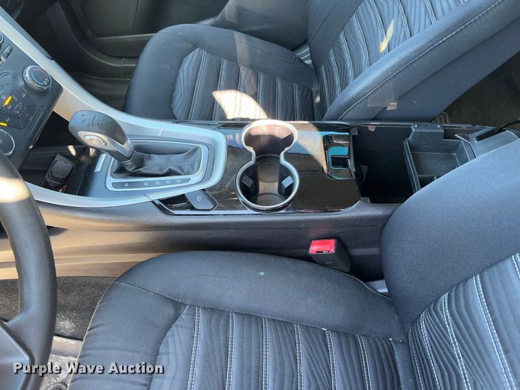 image for item FB3107 2016 Ford Fusion SE 