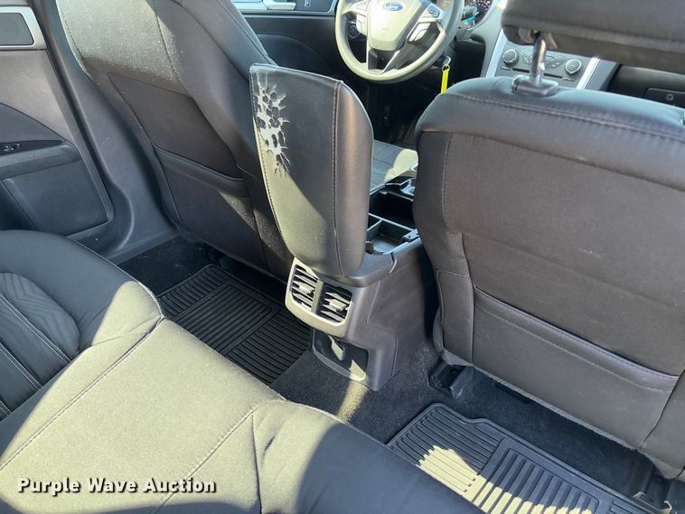 image for item FB3107 2016 Ford Fusion SE 