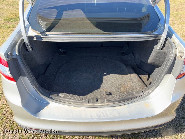 image for item FB3107 2016 Ford Fusion SE 