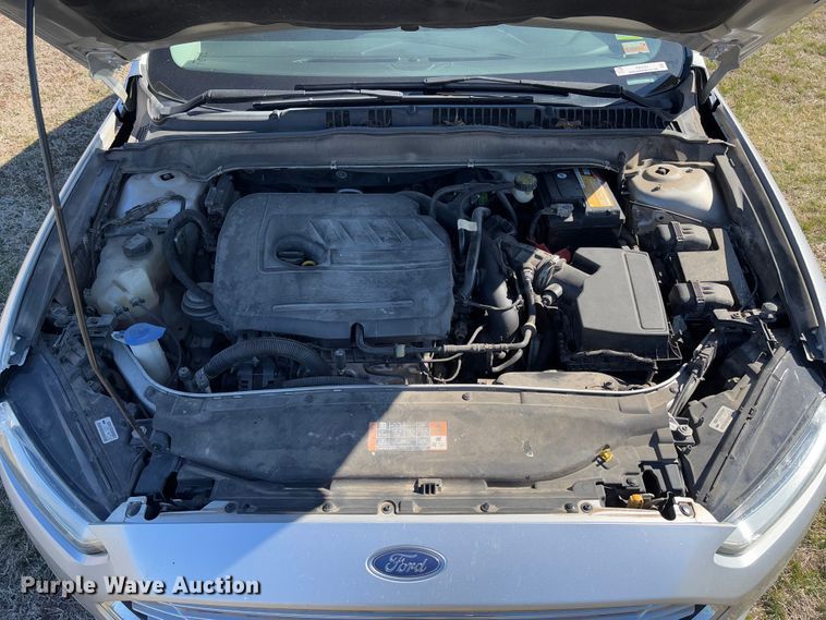 image for item FB3107 2016 Ford Fusion SE 