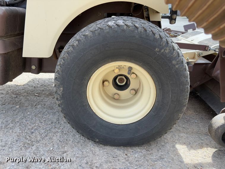 image for item FB3115 Grasshopper 620T2 ZTR lawn mower