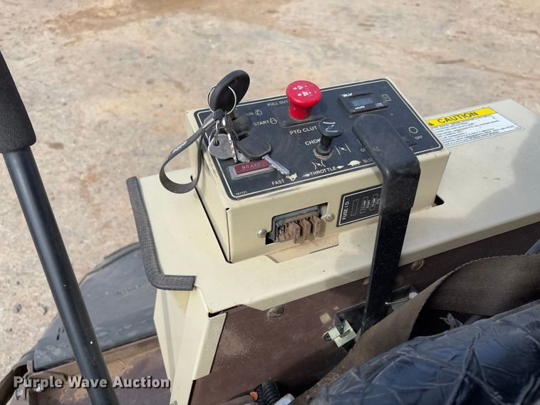 image for item FB3116 Grasshopper 125V ZTR lawn mower