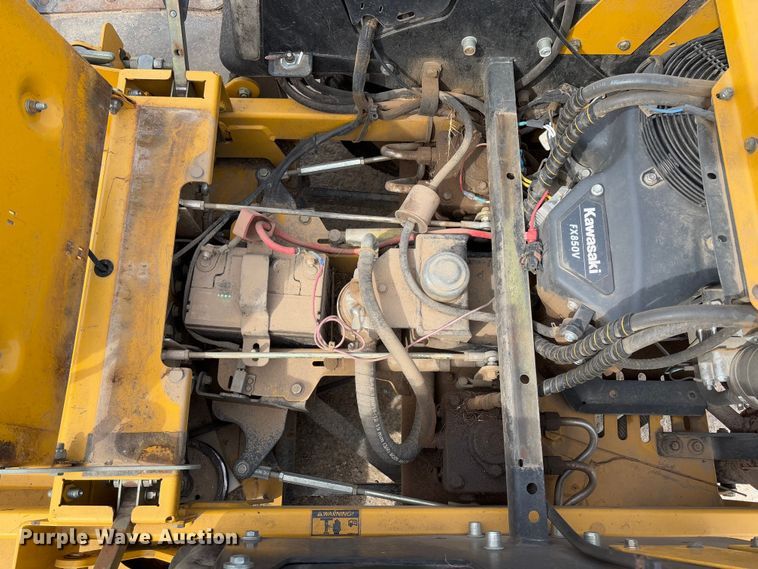 image for item FB3119 Hustler Super Z ZTR lawn mower