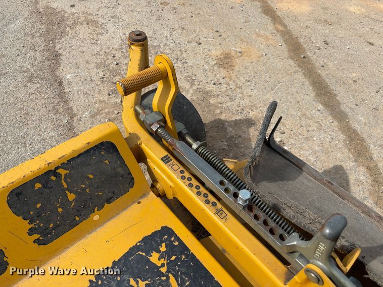 image for item FB3119 Hustler Super Z ZTR lawn mower