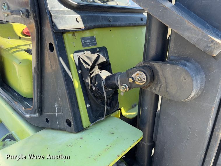 image for item FB3130 Clark CMP40D forklift