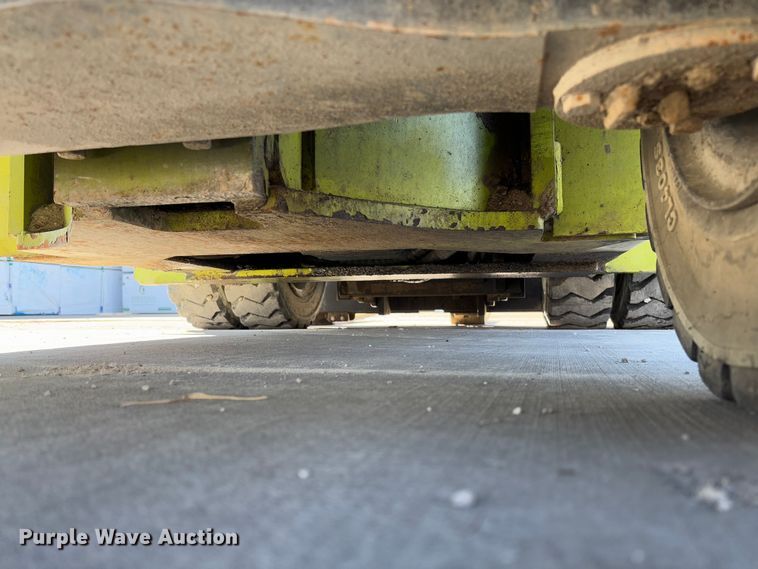 image for item FB3130 Clark CMP40D forklift