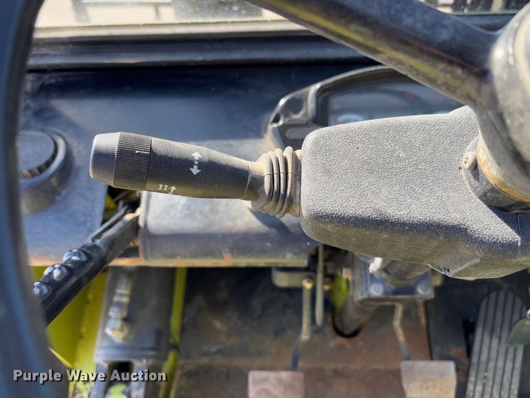 image for item FB3130 Clark CMP40D forklift