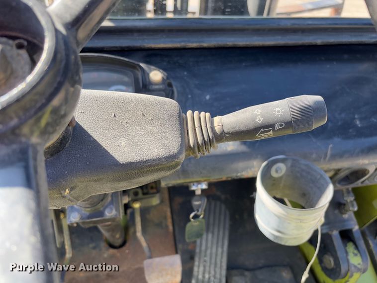 image for item FB3130 Clark CMP40D forklift