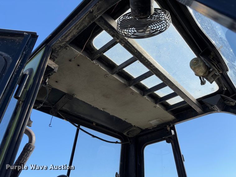 image for item FB3130 Clark CMP40D forklift