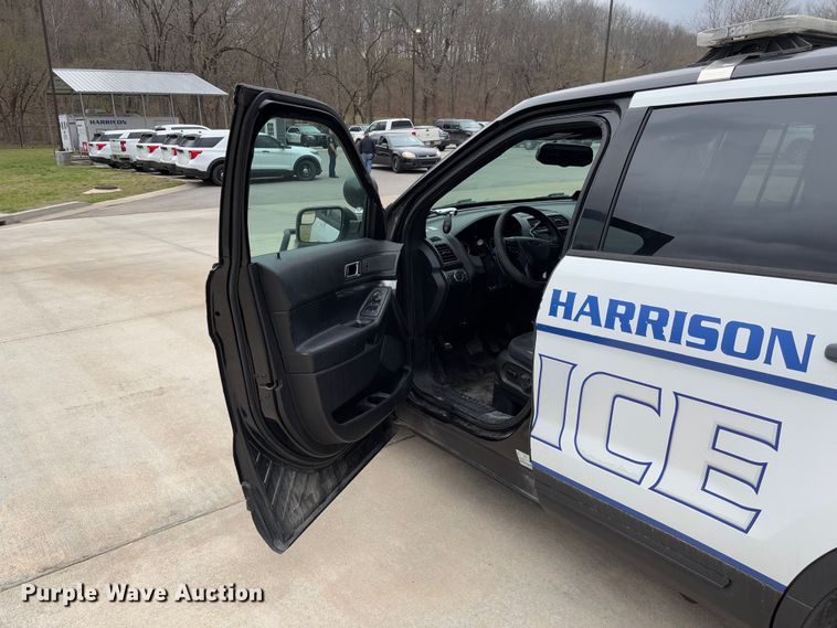 image for item FB3167 2017 Ford Explorer Police Interceptor SUV