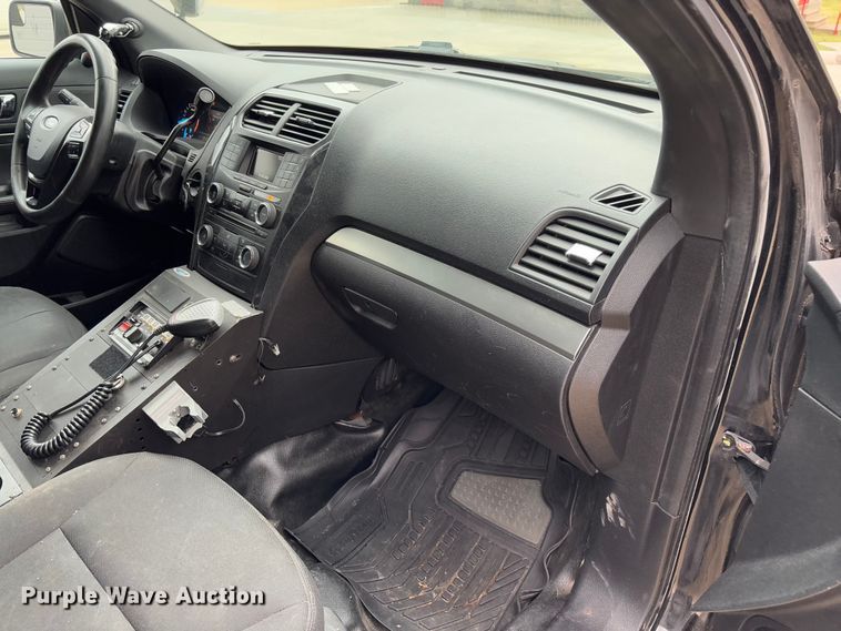 image for item FB3167 2017 Ford Explorer Police Interceptor SUV