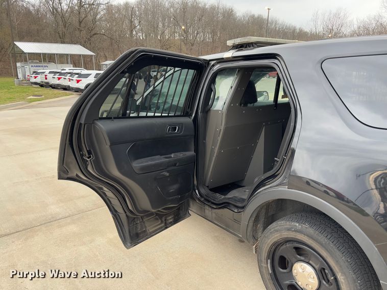 image for item FB3167 2017 Ford Explorer Police Interceptor SUV