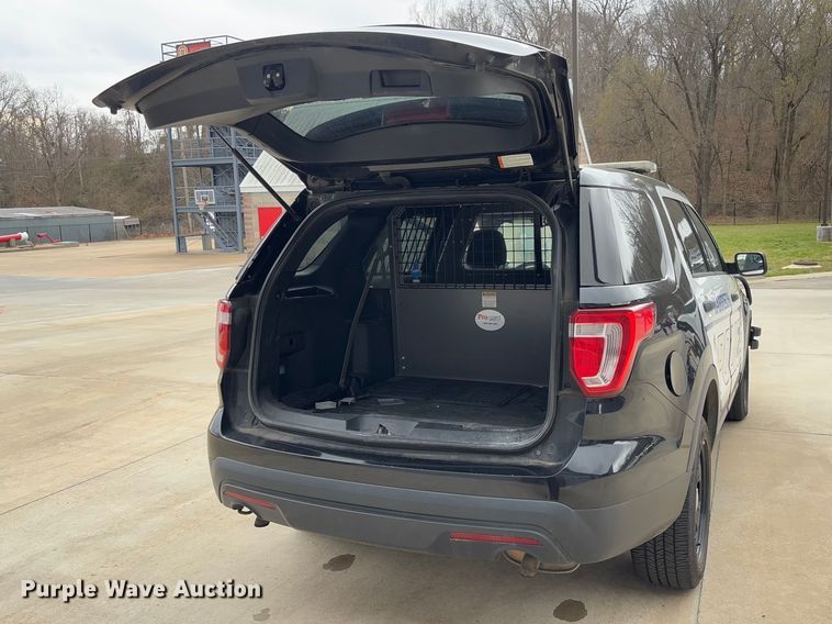 image for item FB3167 2017 Ford Explorer Police Interceptor SUV