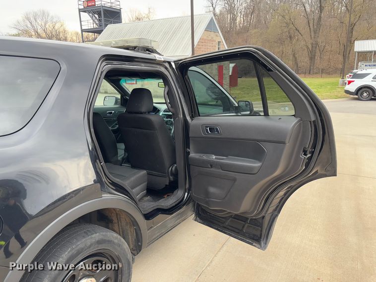 image for item FB3168 2015 Ford Explorer Police Interceptor SUV