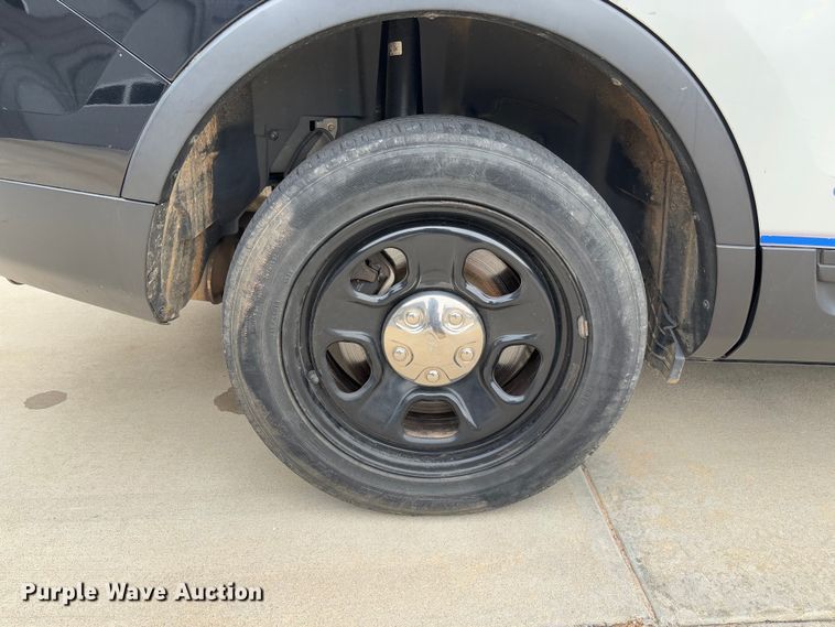 image for item FB3168 2015 Ford Explorer Police Interceptor SUV