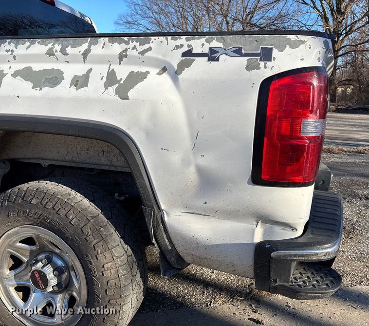 image for item FB3478 2015 GMC Sierra 1500 Crew Cab pickup truck