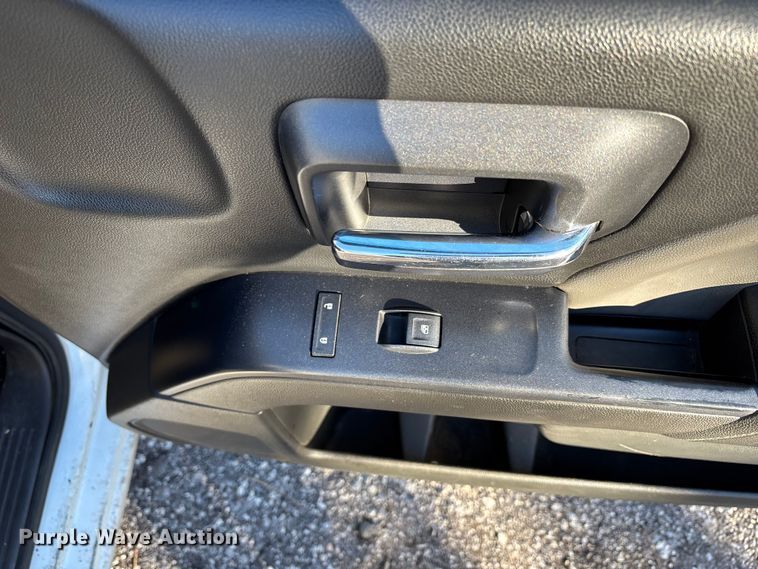 image for item FB3478 2015 GMC Sierra 1500 Crew Cab pickup truck