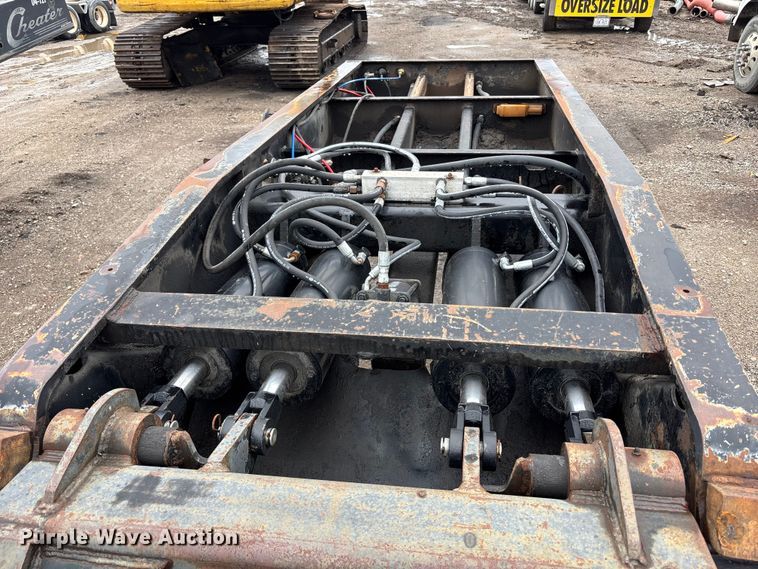 image for item FB3546 2000 Talbert 13DW-50SA-HRG-1-T1 lowboy equipment trailer