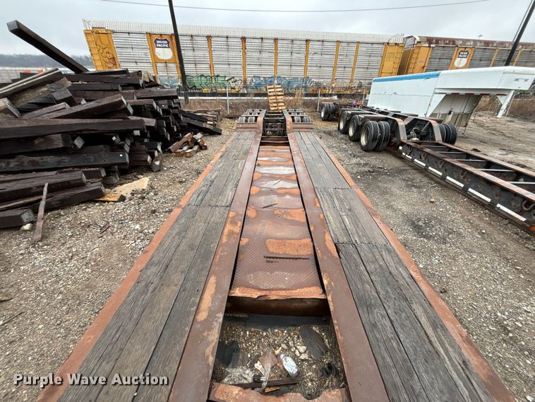 image for item FB3546 2000 Talbert 13DW-50SA-HRG-1-T1 lowboy equipment trailer