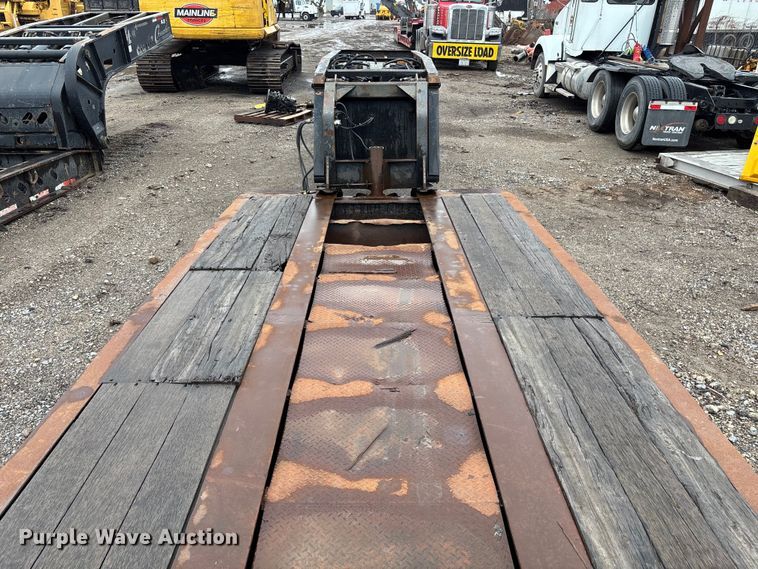 image for item FB3546 2000 Talbert 13DW-50SA-HRG-1-T1 lowboy equipment trailer