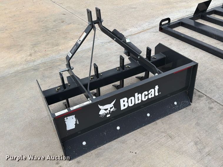 image for item FB7990 Bobcat Blade Box 48 Box blade