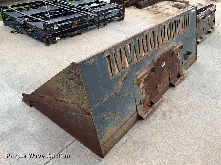 image for item FB7994 Bobcat skid steer bucket