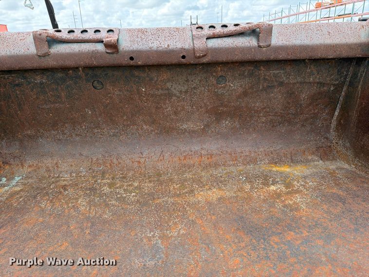 image for item FB7995 Bobcat skid steer bucket