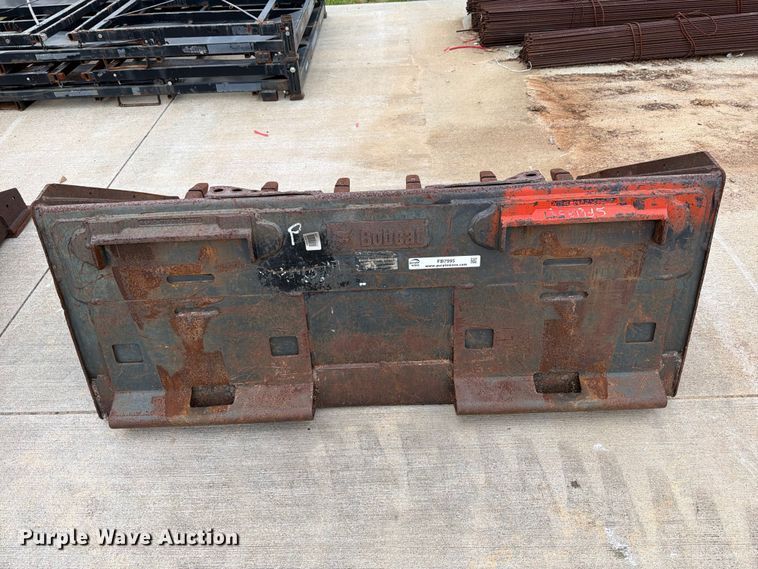 image for item FB7995 Bobcat skid steer bucket