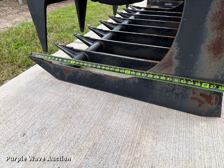 image for item FB7996 Blue Diamond 106450 skid steer grapple bucket