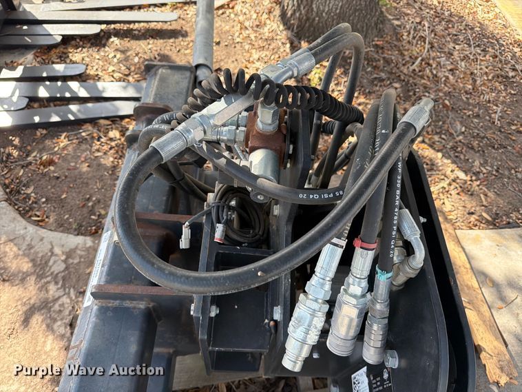 image for item FB7998 Blue Diamond 100505 skid steer post driver