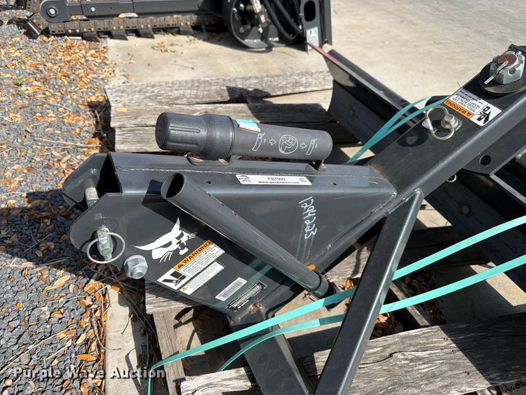 image for item FB7999 Bobcat Angle blade 60 blade