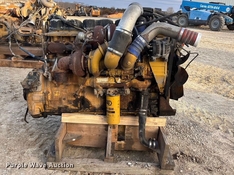 image for item FC1622 Caterpillar C15 engine