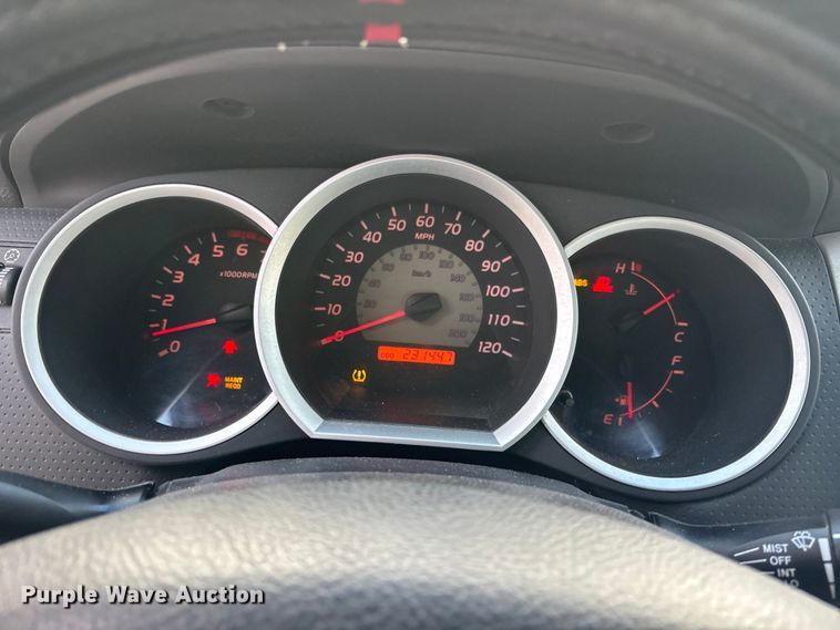 image for item FC1629 2008 Toyota Tacoma Ext. Cab pickup truck