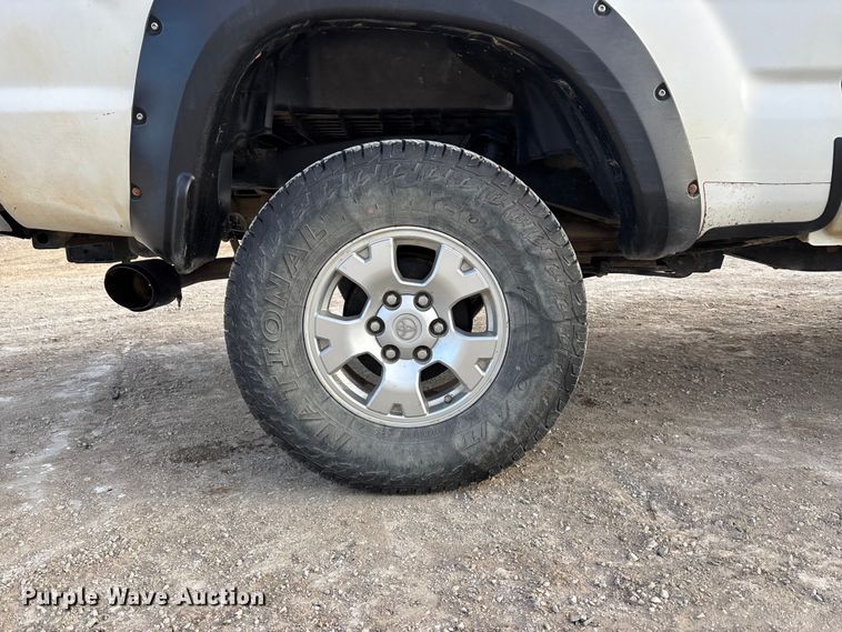 image for item FC1629 2008 Toyota Tacoma Ext. Cab pickup truck