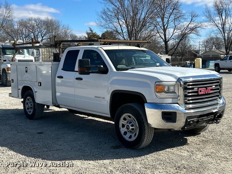 image for item FC5065 2015 GMC Sierra 3500HD Ext. Cab utility bed pickup truck