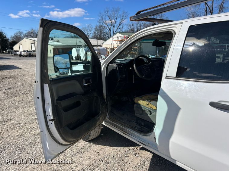 image for item FC5065 2015 GMC Sierra 3500HD Ext. Cab utility bed pickup truck