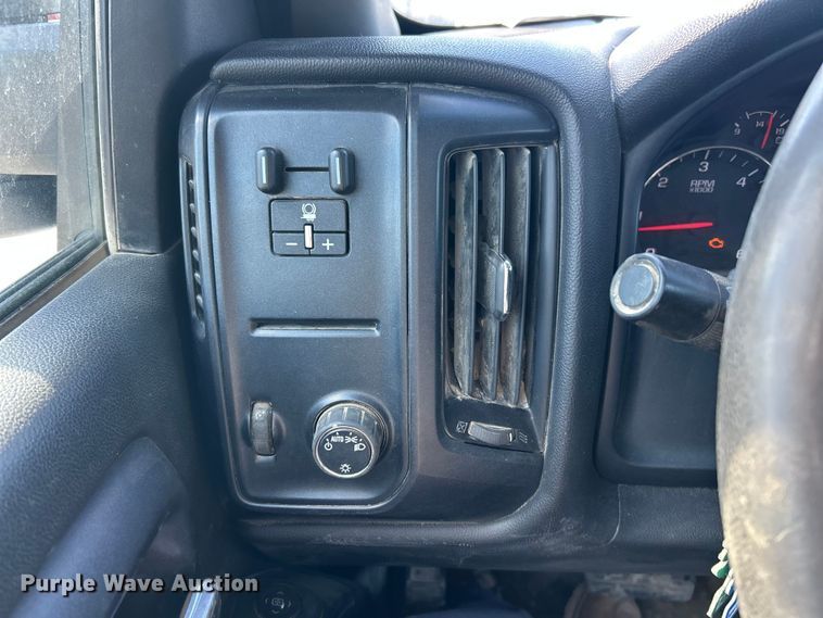 image for item FC5065 2015 GMC Sierra 3500HD Ext. Cab utility bed pickup truck