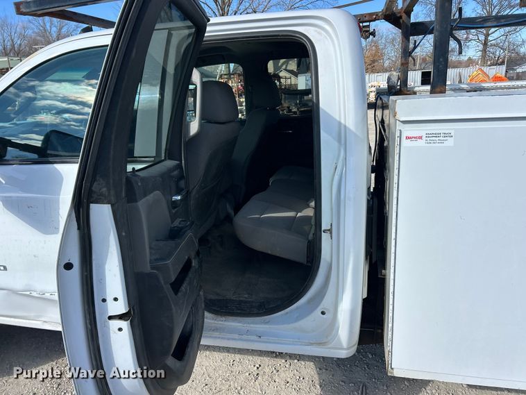 image for item FC5065 2015 GMC Sierra 3500HD Ext. Cab utility bed pickup truck